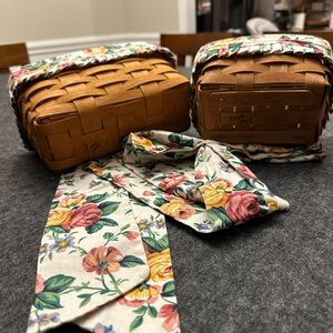 Floral Tie with Woven Basket